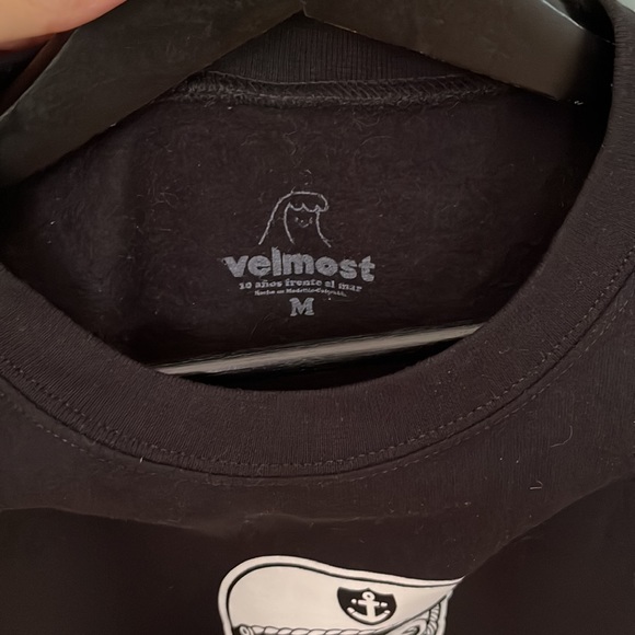 Iconic Velmost Crew Neck (new) - Picture 3 of 5